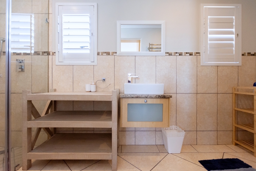 4 Bedroom Property for Sale in Golden Mile Western Cape